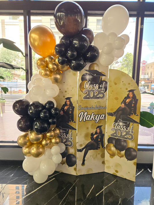 Grad 3 Panel Photo Wood Arch & Balloons